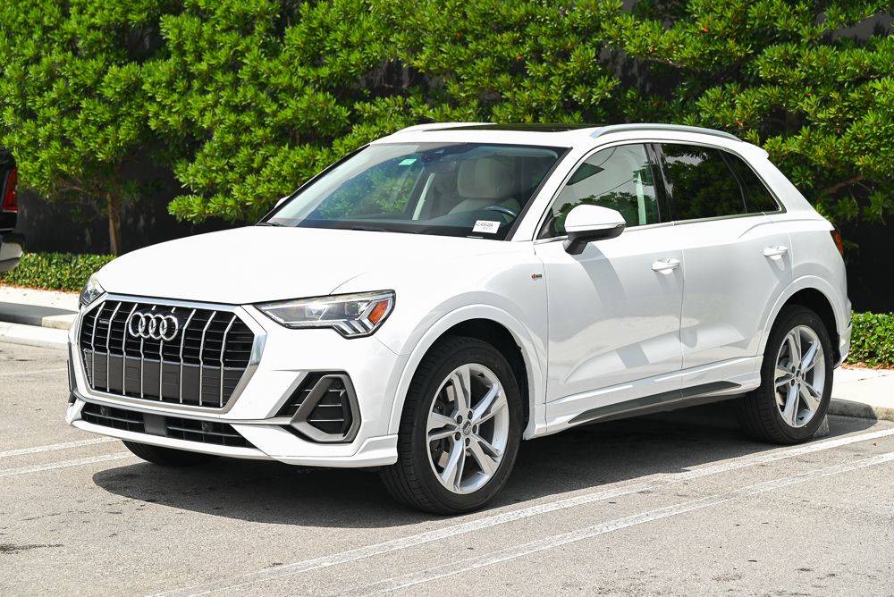 2019 Audi Q3 quattro S line Prem Plus 45 TFSI