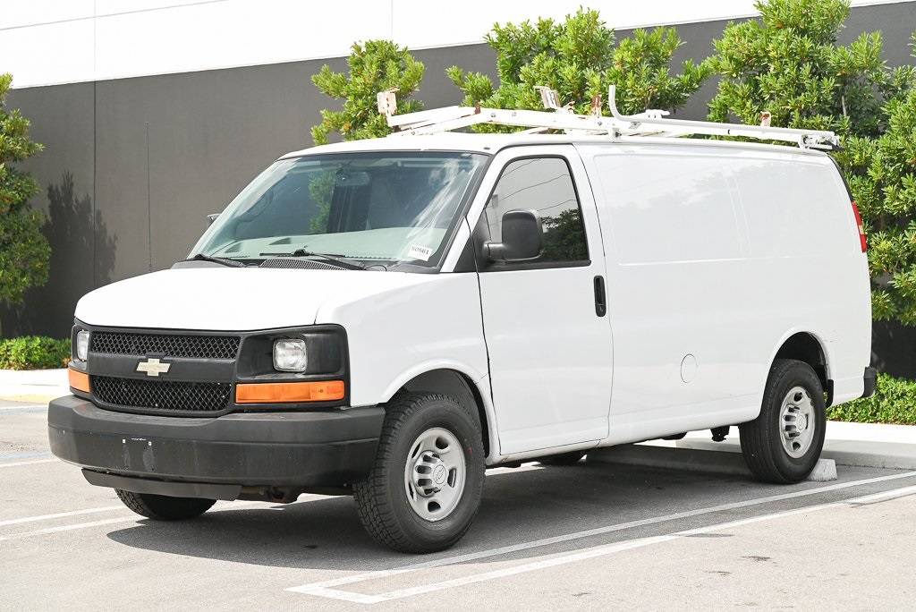 2016 Chevrolet Express Cargo Van Base — Cargo Van — 196,859 mi — Miami, FL