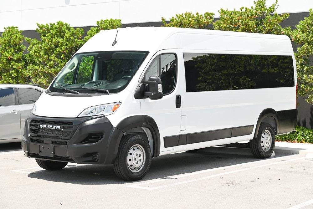 2023 Ram ProMaster Window Van 3500 — Passenger Van — 33 mi — Miami, FL