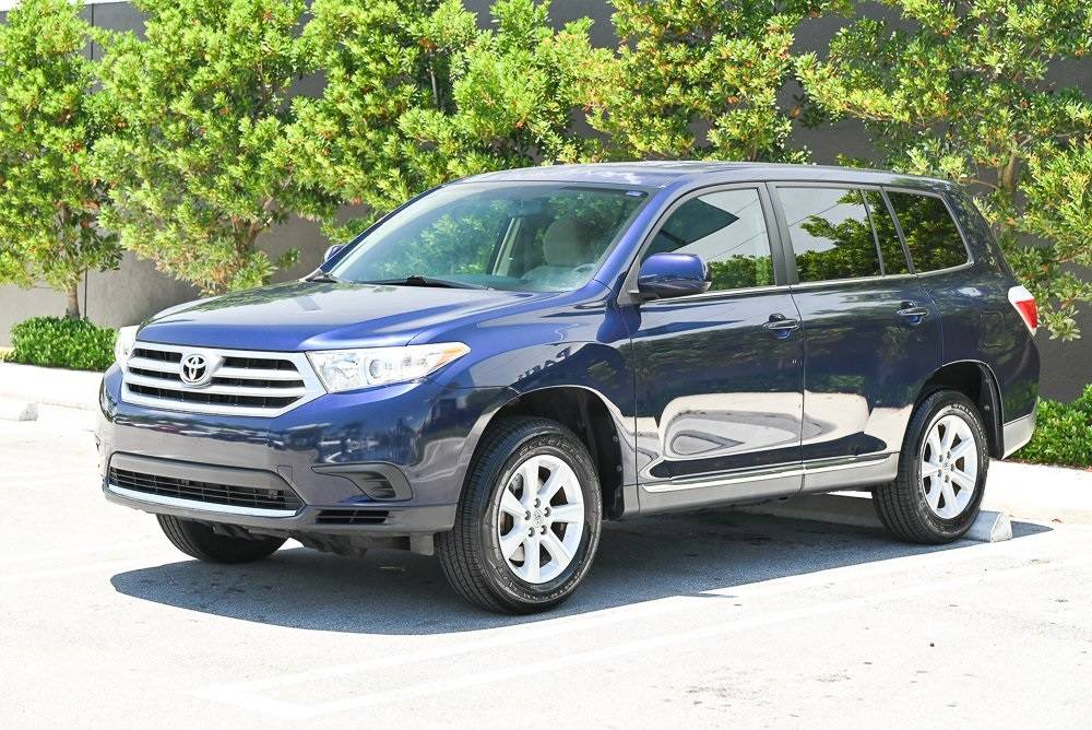 2013 Toyota Highlander Base — SUV — 50,555 mi — Miami, FL