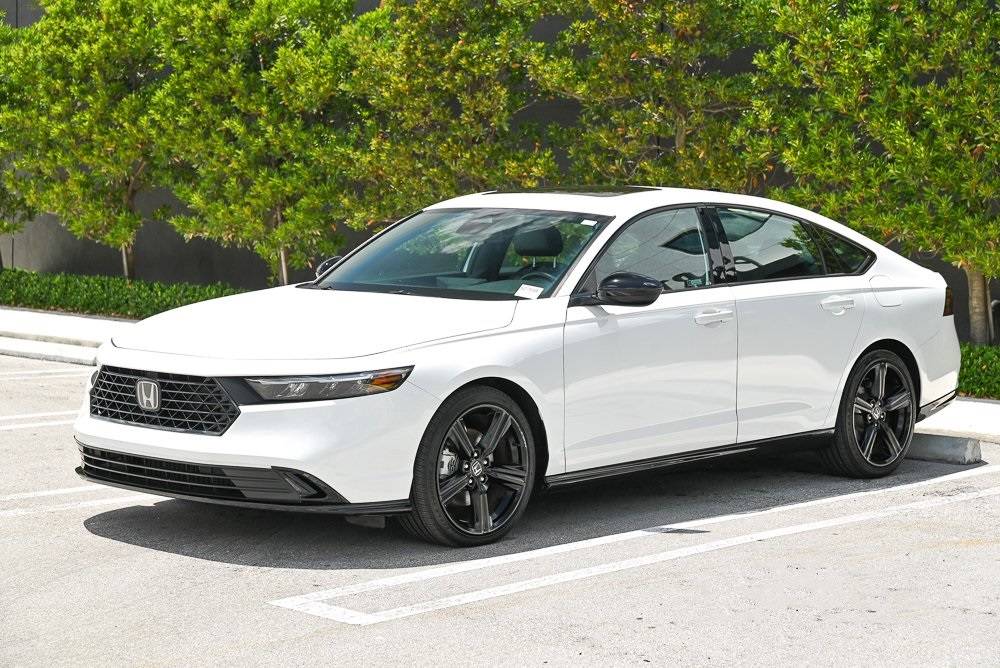 2024 Honda Accord Hybrid Sport-L — Sedan — 15,874 mi — Miami, FL