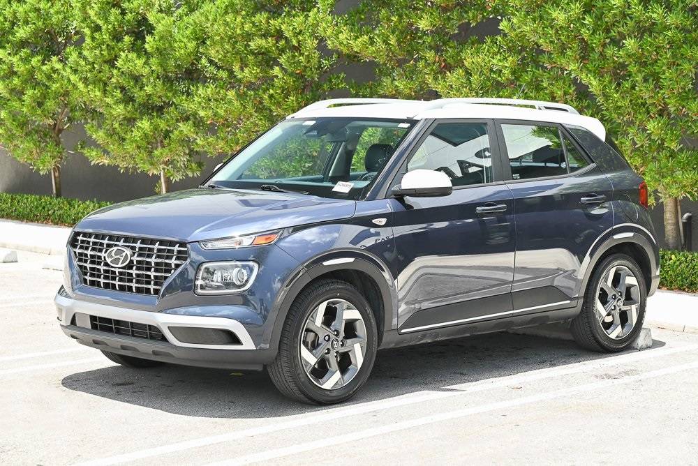 2023 Hyundai Venue Limited — SUV — 23,865 mi — Miami, FL