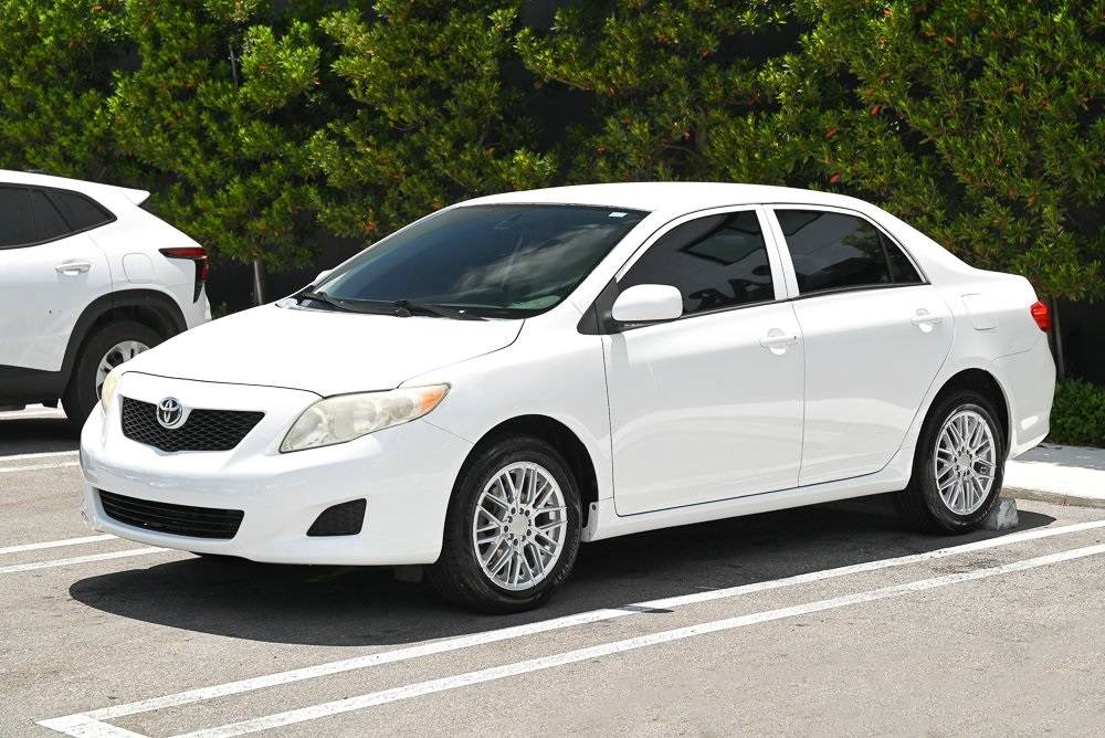 2010 Toyota Corolla Base — Sedan — 86,126 mi — Miami, FL