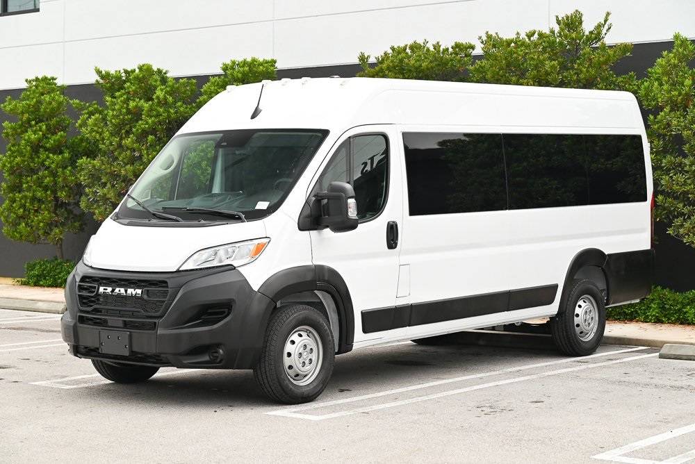 2023 Ram ProMaster Window Van 3500 — Passenger Van — 32 mi — Miami, FL