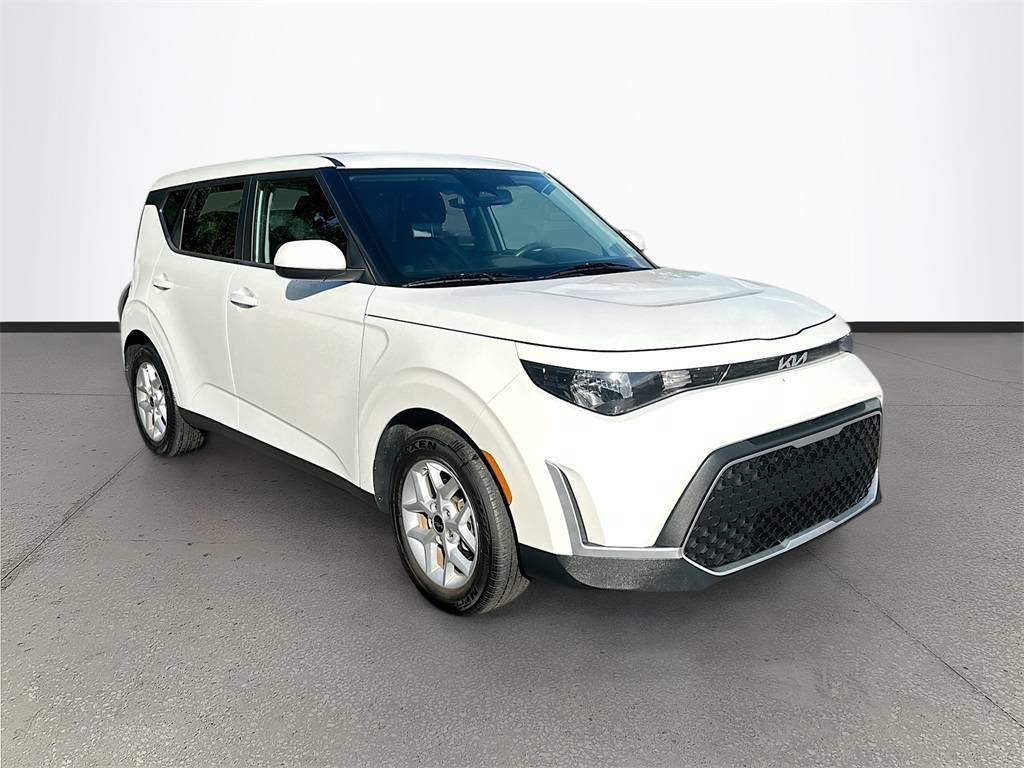 2023 Kia Soul LX — Hatchback — 9,391 mi — Leesburg, FL