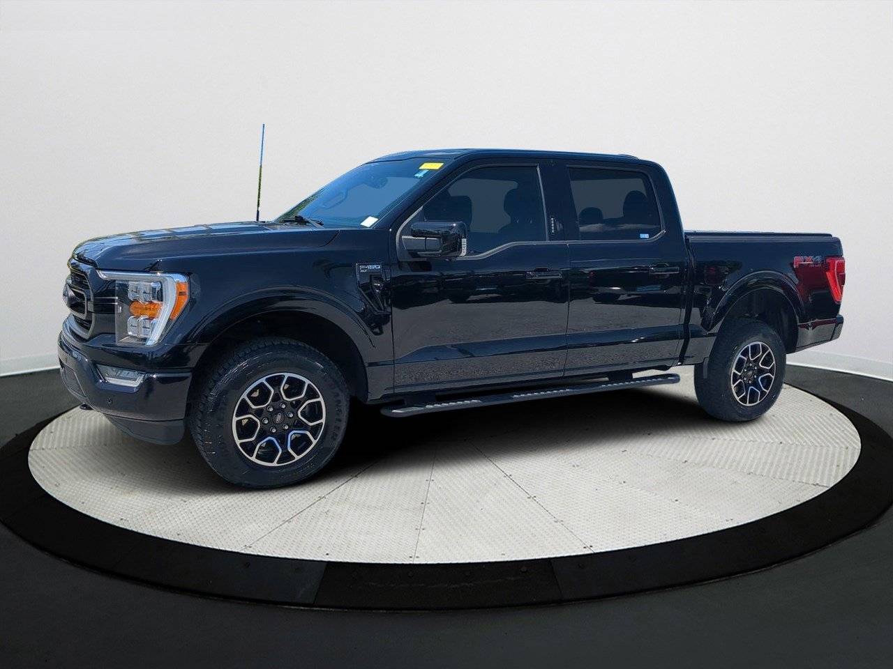 2023 Ford F-150 XLT — Pickup Truck — 22,942 mi — Sarasota, FL
