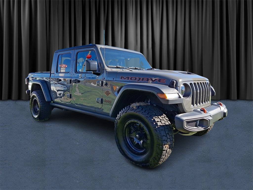 2020 Jeep Gladiator Mojave — Pickup Truck — 55,551 mi — Newton, NJ