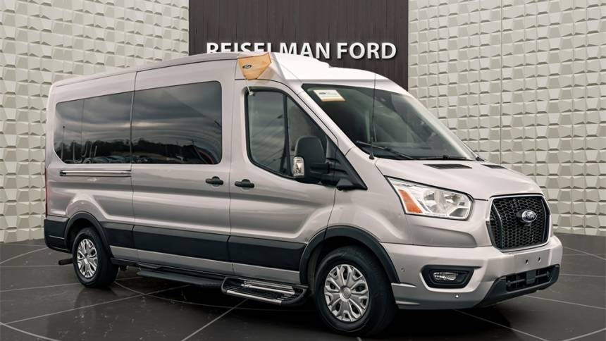 2022 Ford Transit Passenger Wagon T-350 XLT — Passenger Van — 38,422 mi — Dickson, TN