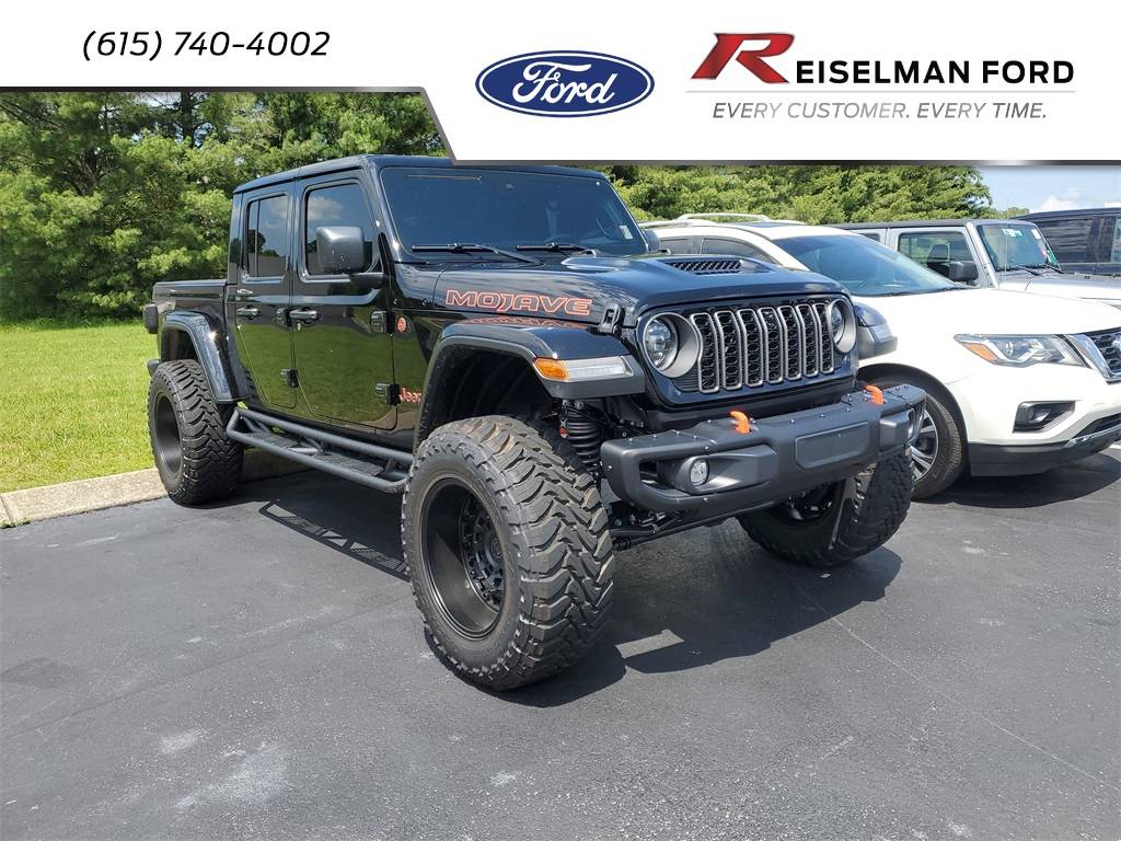 2025 Jeep Gladiator Mojave X — Pickup Truck — 1,300 mi — Dickson, TN