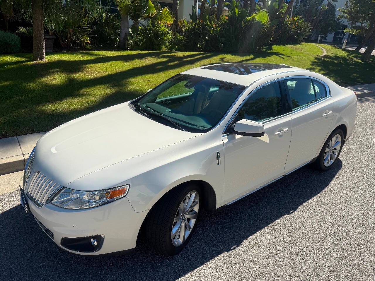 2009 Lincoln MKS Standard — Sedan — 127,266 mi — Arleta, CA