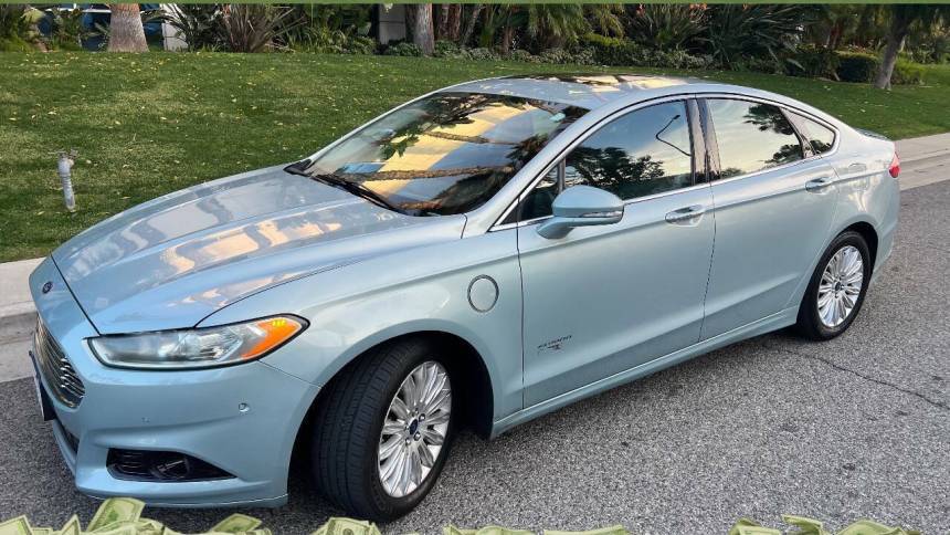 2014 Ford Fusion Energi Titanium — Sedan — 195,755 mi — Arleta, CA