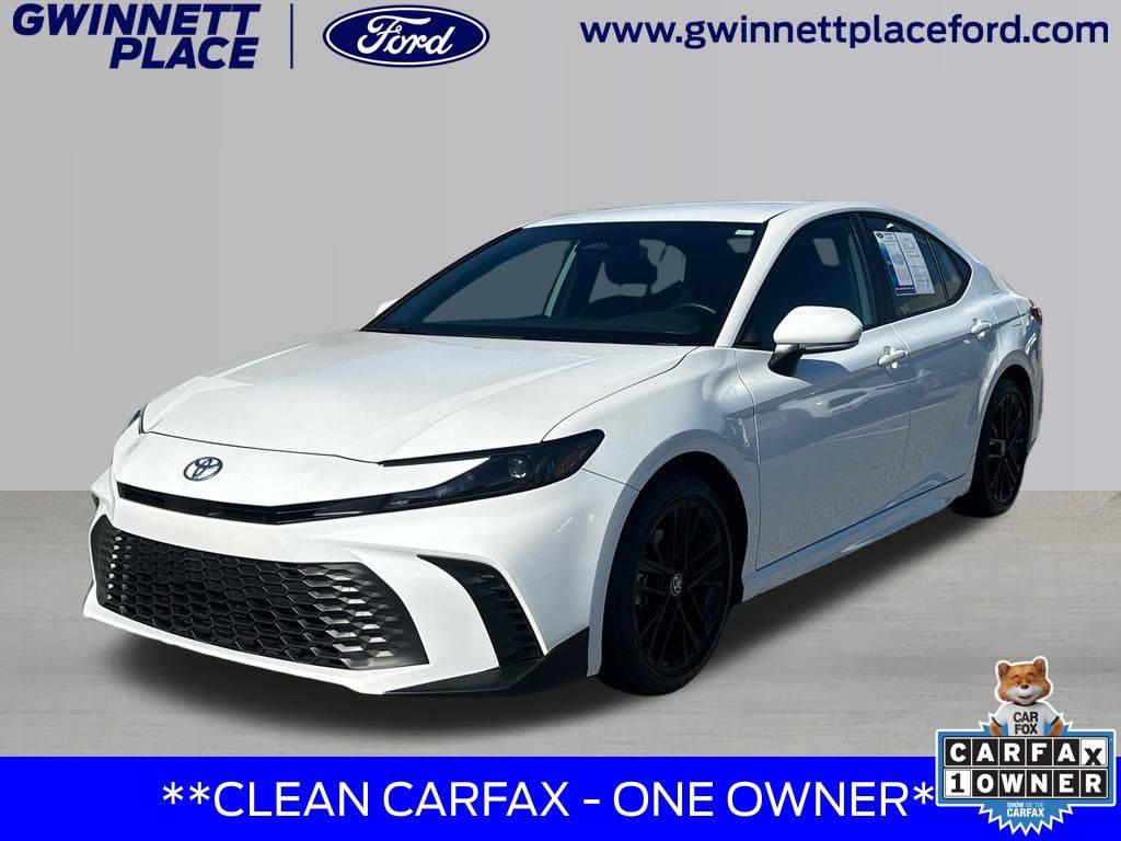 2025 Toyota Camry Hybrid SE — Sedan — 14,148 mi — Duluth, GA