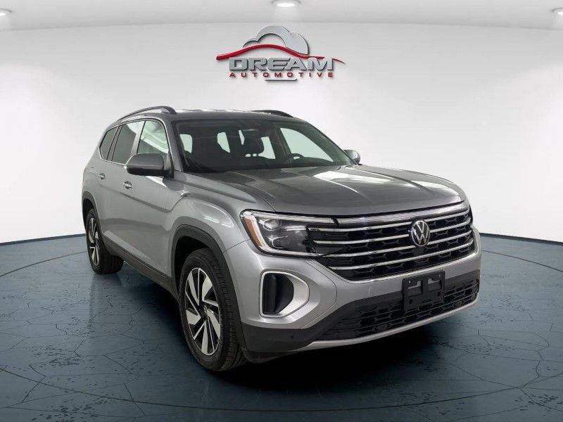 2024 Volkswagen Atlas SE with Technology — SUV — 43,238 mi — Lawrence, KS