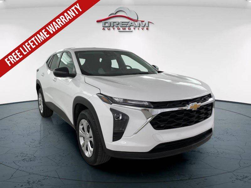 2025 Chevrolet Trax LS — SUV — 22,031 mi — Lawrence, KS