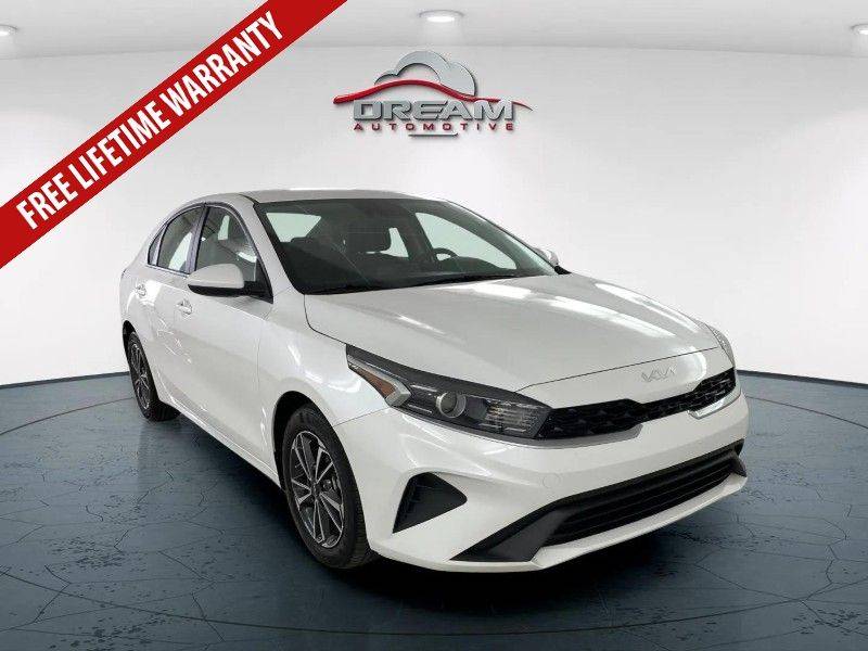 2024 Kia Forte LXS — Sedan — 28,329 mi — Lawrence, KS