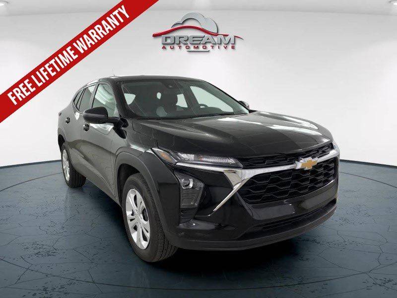 2025 Chevrolet Trax LS — SUV — 21,381 mi — Lawrence, KS