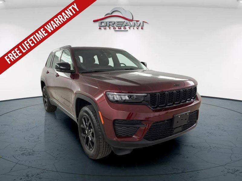 2025 Jeep Grand Cherokee Altitude X — SUV — 2,929 mi — Lawrence, KS
