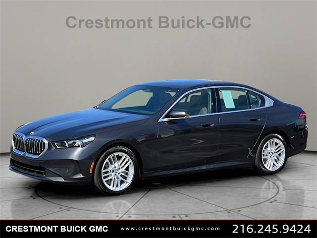 2025 BMW 5 Series 530i — Sedan — 105 mi — Beachwood, OH