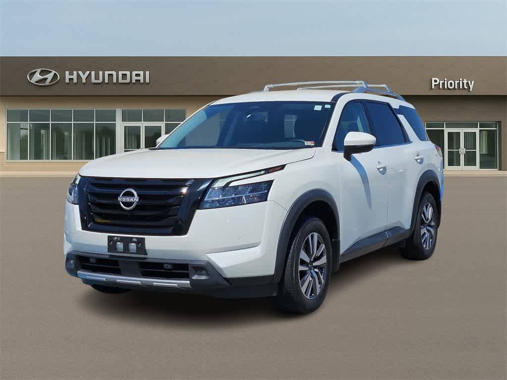 2023 Nissan Pathfinder SL — SUV — 17,153 mi — Chesapeake, VA