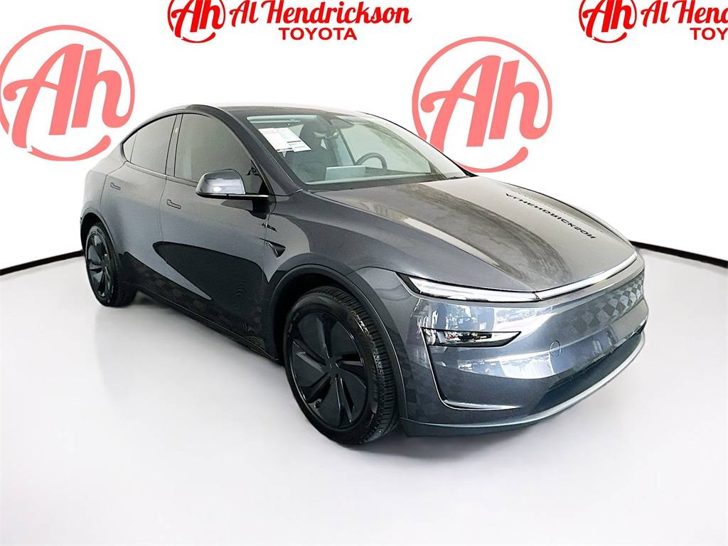 2026 Tesla Model Y Long Range — SUV — 3,710 mi — Coconut Creek, FL