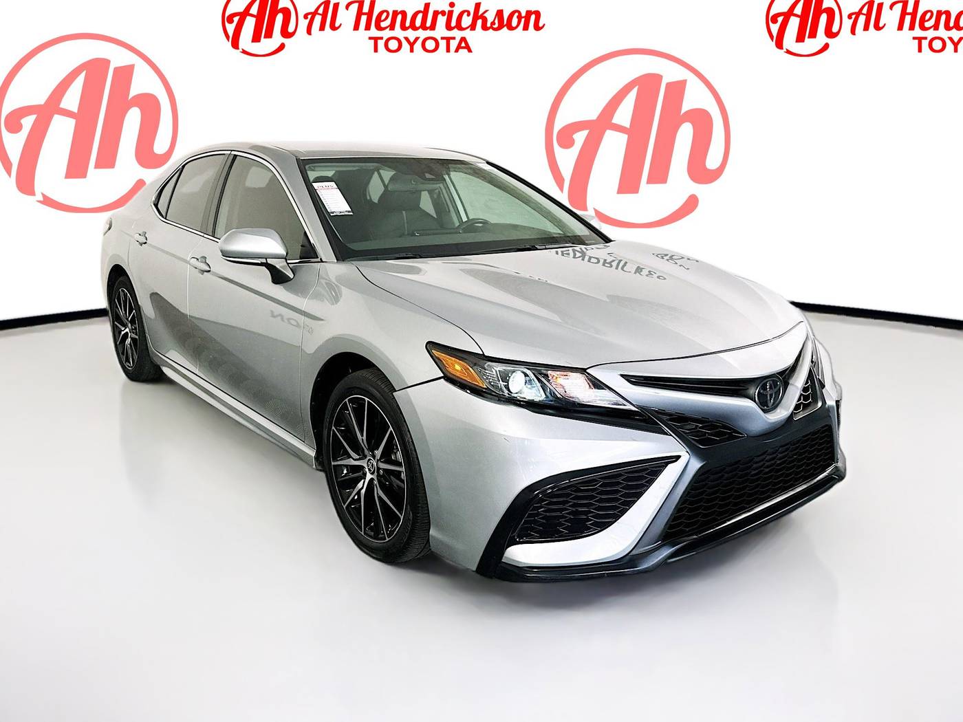 2023 Toyota Camry SE — Sedan — 10,335 mi — Coconut Creek, FL