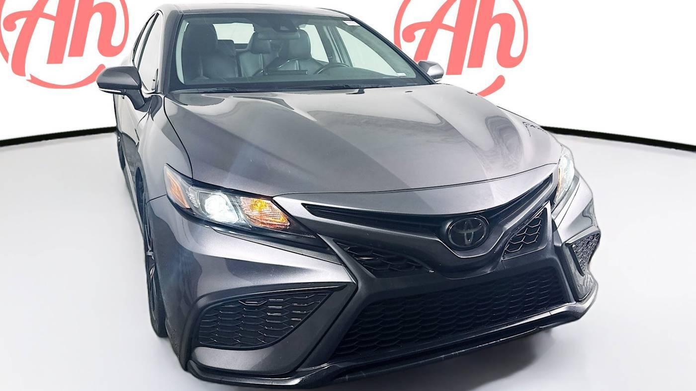 2022 Toyota Camry SE — Sedan — 65,939 mi — Coconut Creek, FL