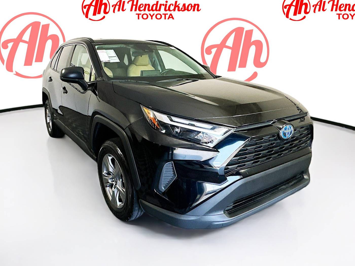 2024 Toyota RAV4 Hybrid LE — SUV — 30,995 mi — Coconut Creek, FL