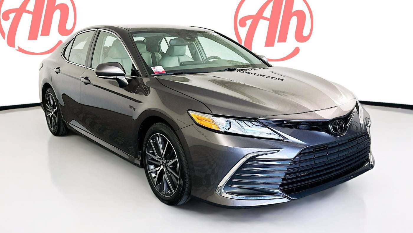 2023 Toyota Camry XLE — Sedan — 11,213 mi — Coconut Creek, FL
