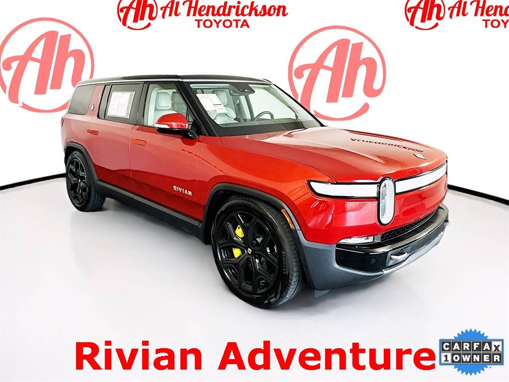 2023 Rivian R1S
