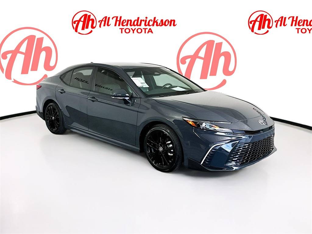 2025 Toyota Camry Hybrid SE — Sedan — 10,125 mi — Coconut Creek, FL