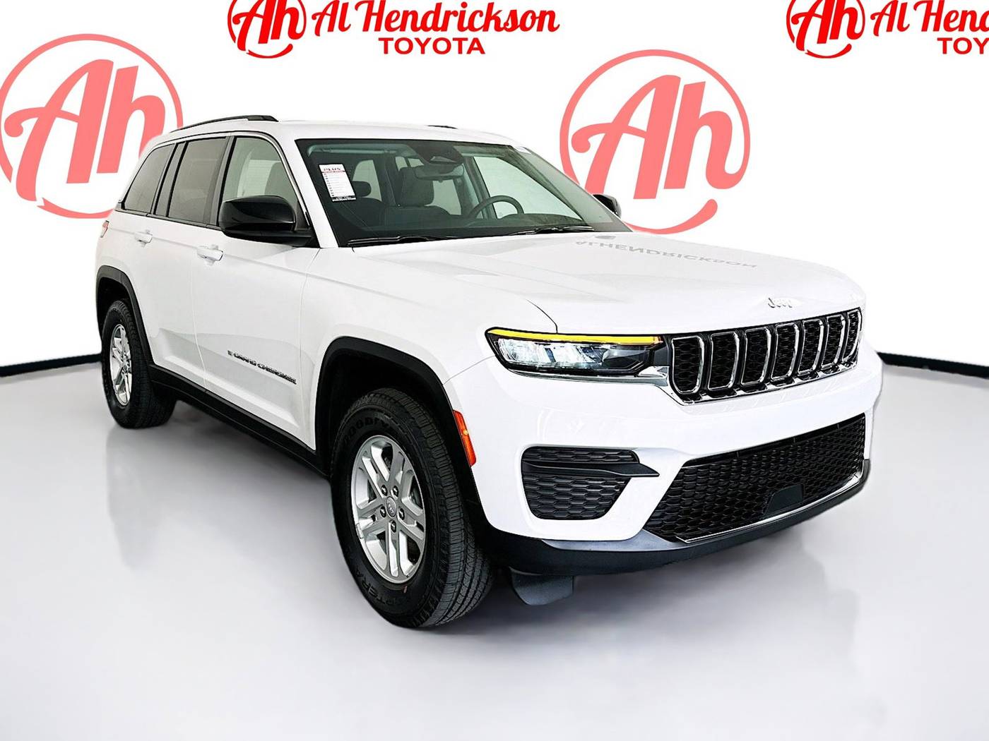 2024 Jeep Grand Cherokee Laredo — SUV — 22,885 mi — Coconut Creek, FL