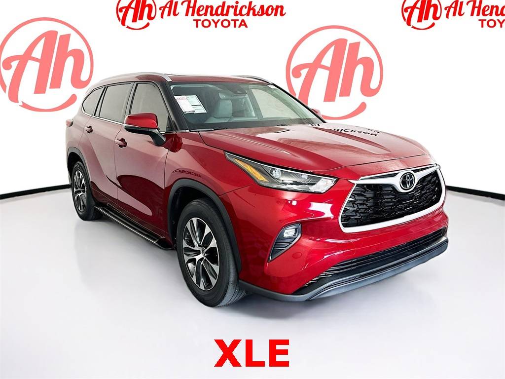 2022 Toyota Highlander XLE — SUV — 7,580 mi — Coconut Creek, FL