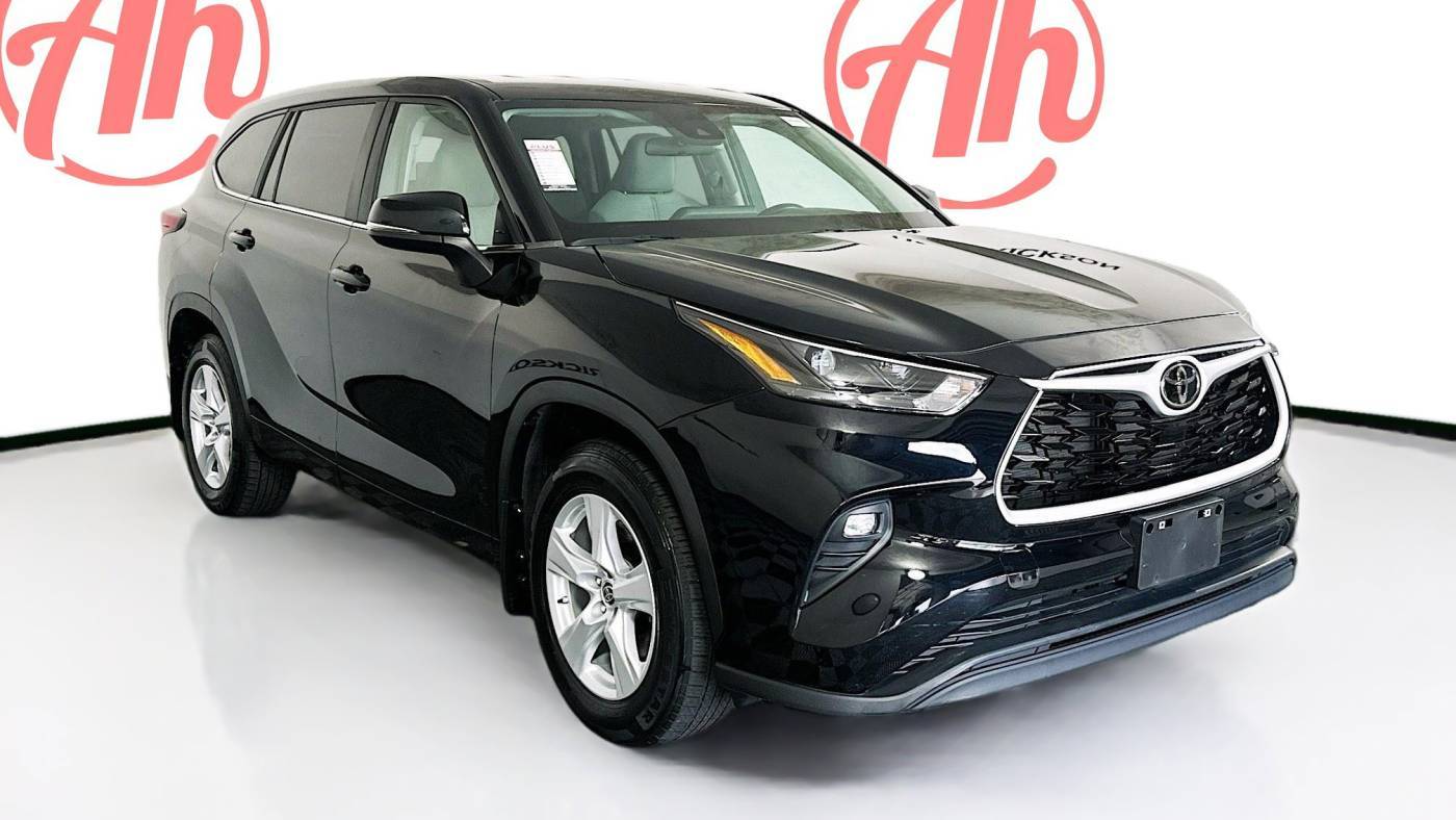 2023 Toyota Highlander LE — SUV — 52,022 mi — Coconut Creek, FL