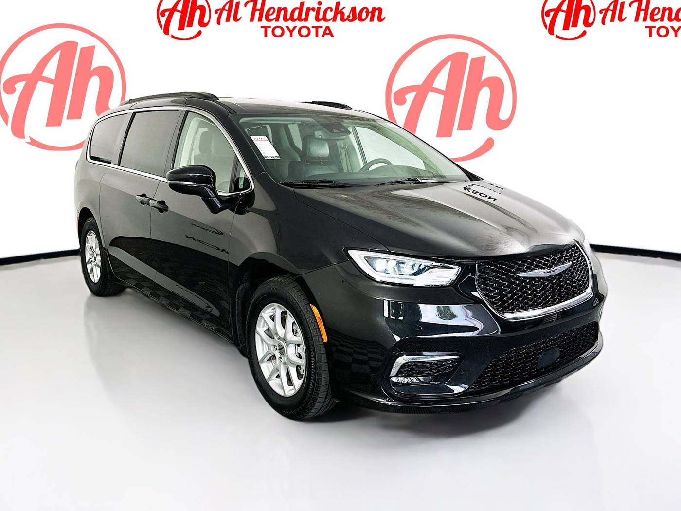 2022 Chrysler Pacifica Touring L — Minivan — 64,007 mi — Coconut Creek, FL
