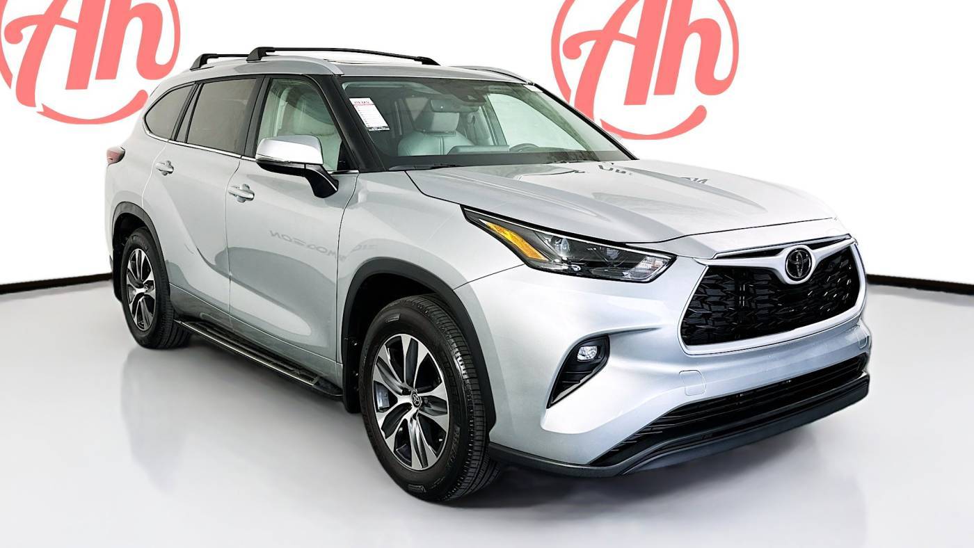 2024 Toyota Highlander XLE — SUV — 6,998 mi — Coconut Creek, FL