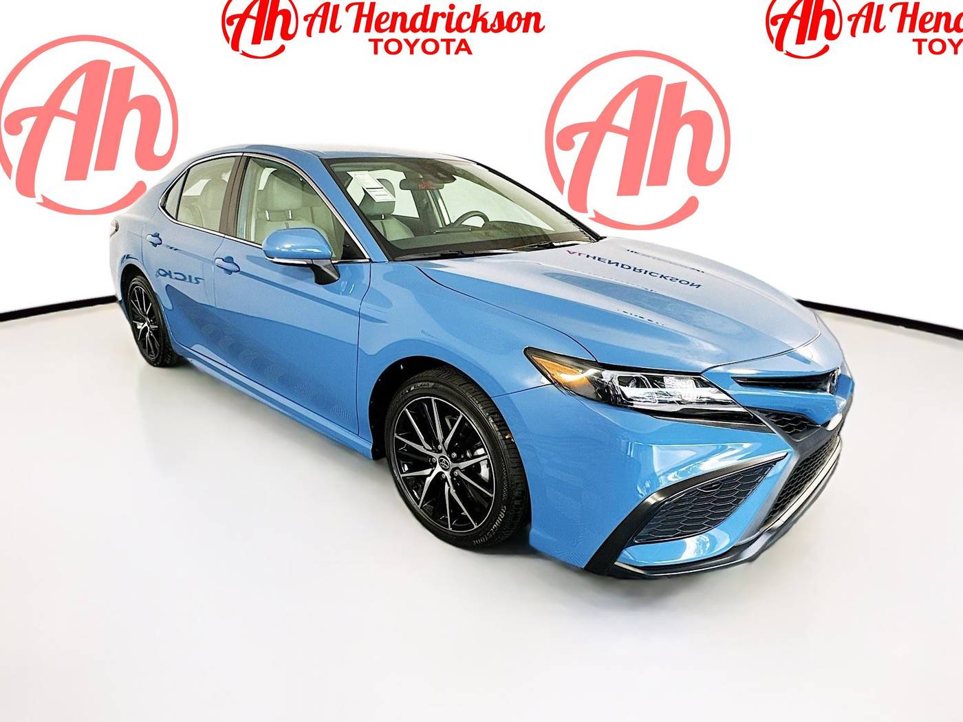 2023 Toyota Camry SE — Sedan — 14,437 mi — Coconut Creek, FL