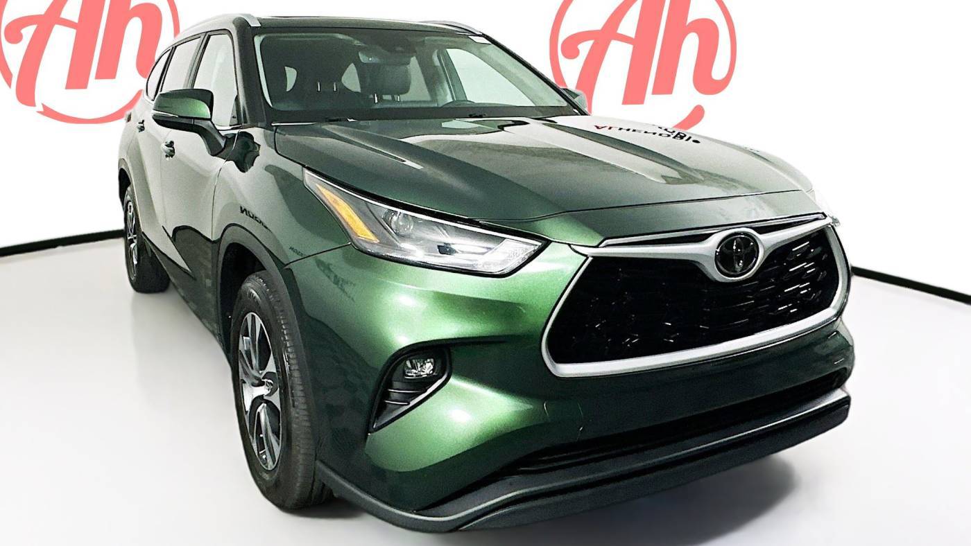 2024 Toyota Highlander XLE — SUV — 22,203 mi — Coconut Creek, FL