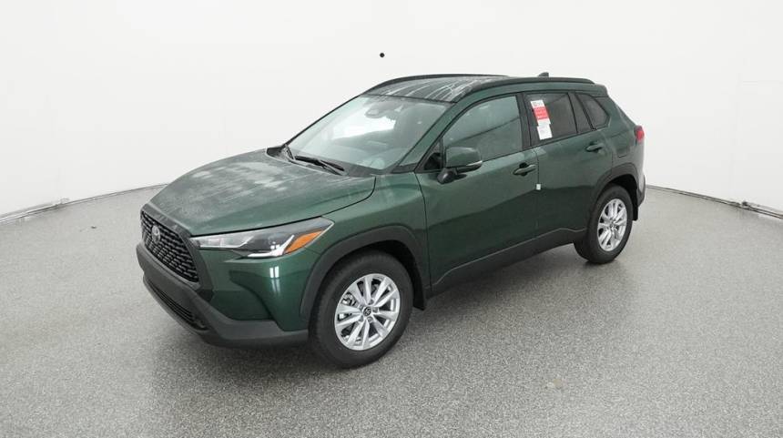 2024 Toyota Corolla Cross LE — SUV — 8,176 mi — Coconut Creek, FL