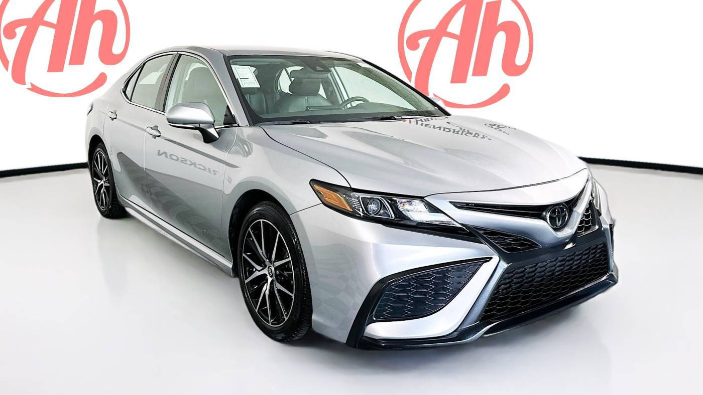 2023 Toyota Camry SE — Sedan — 62,637 mi — Coconut Creek, FL
