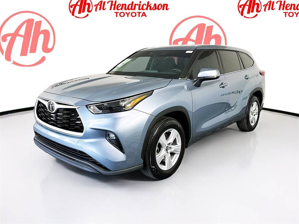 2022 Toyota Highlander LE — SUV — 29,881 mi — Coconut Creek, FL
