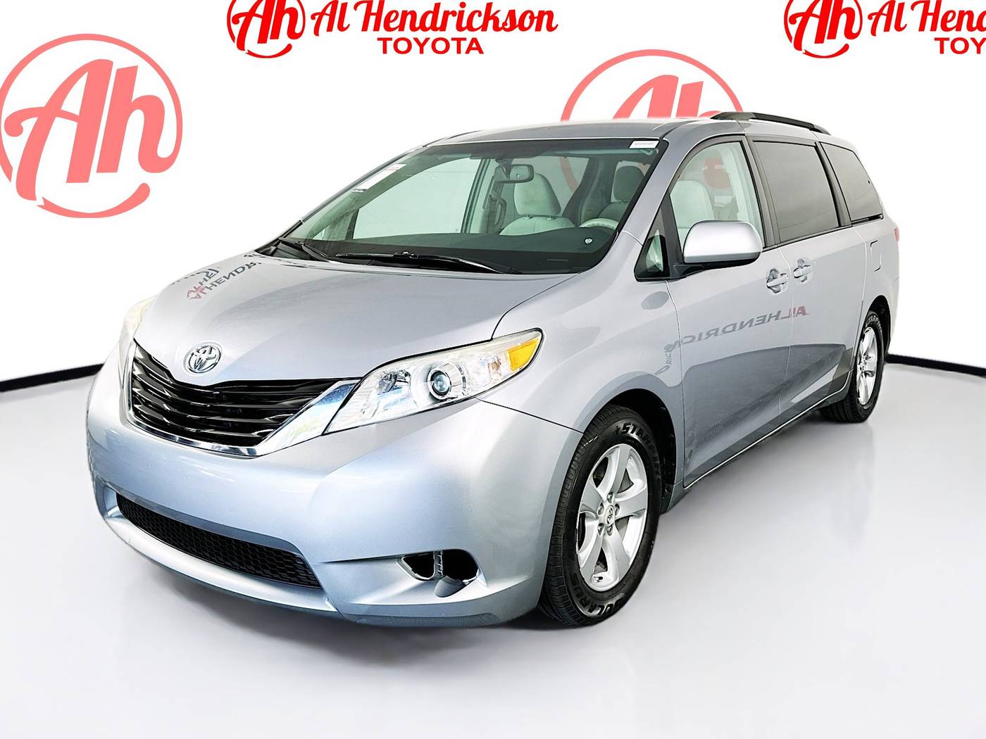 2012 Toyota Sienna LE — Minivan — 68,470 mi — Coconut Creek, FL