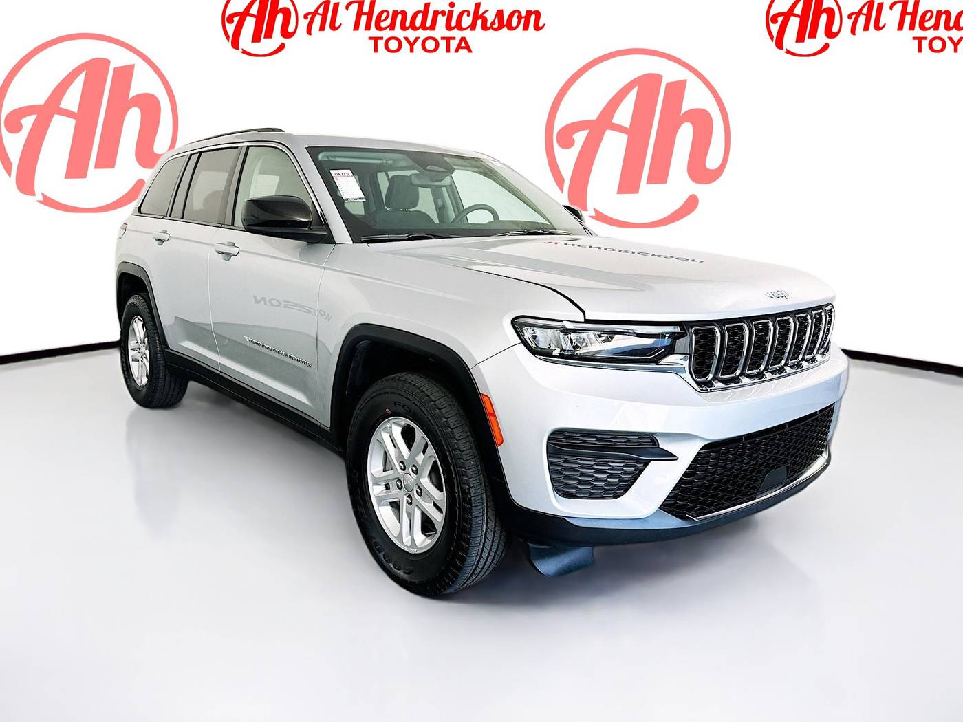 2024 Jeep Grand Cherokee Laredo — SUV — 23,910 mi — Coconut Creek, FL