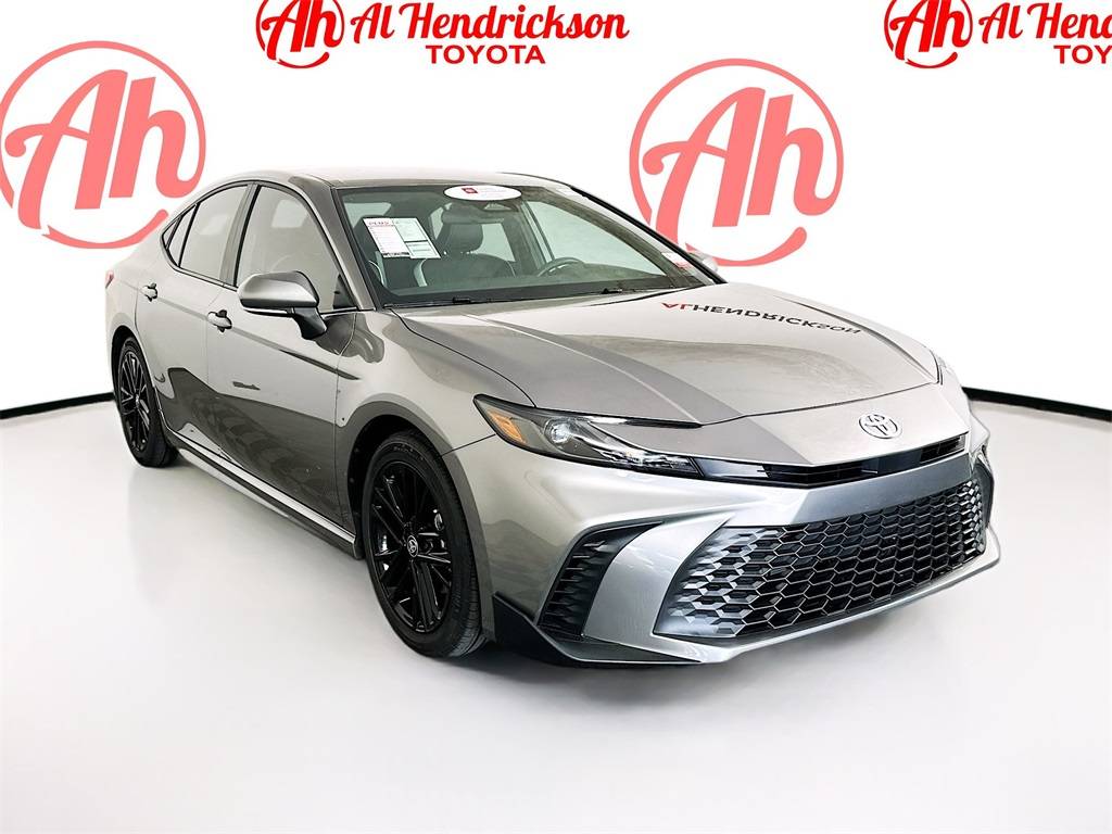 2025 Toyota Camry Hybrid SE — Sedan — 5,057 mi — Coconut Creek, FL