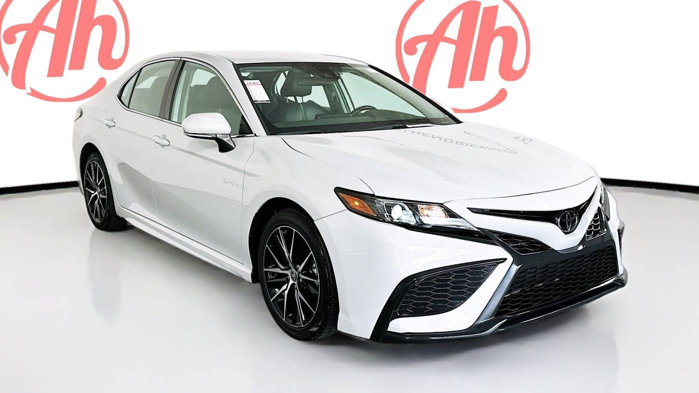 2022 Toyota Camry SE — Sedan — 68,413 mi — Coconut Creek, FL