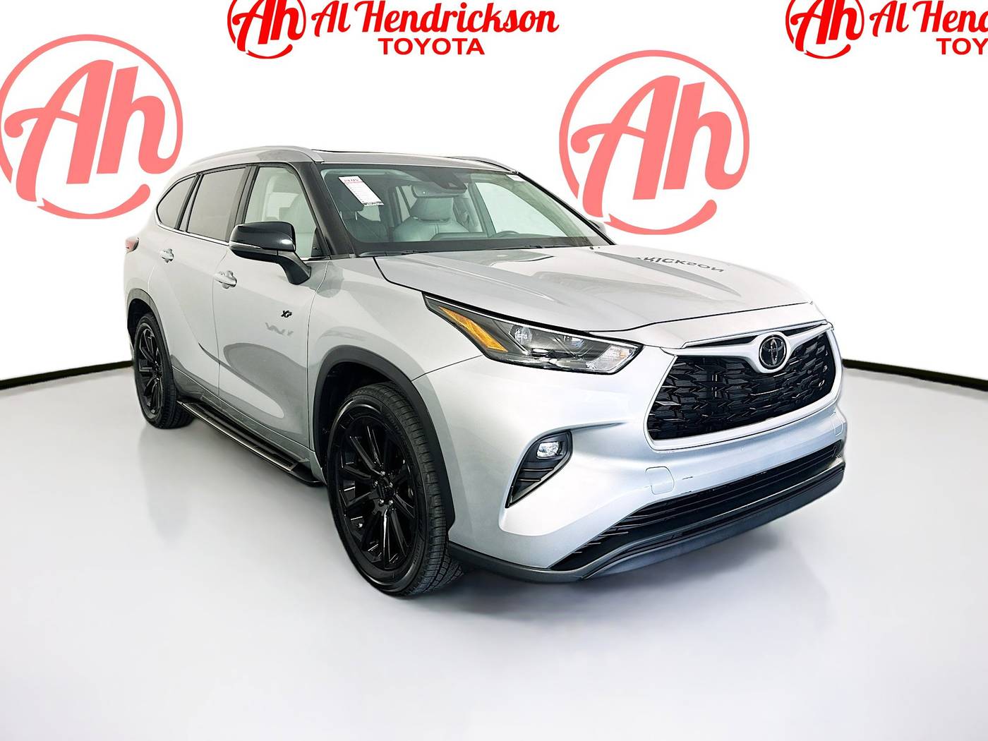 2023 Toyota Highlander XLE — SUV — 25,215 mi — Coconut Creek, FL