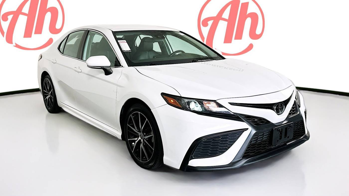 2022 Toyota Camry SE — Sedan — 71,814 mi — Coconut Creek, FL