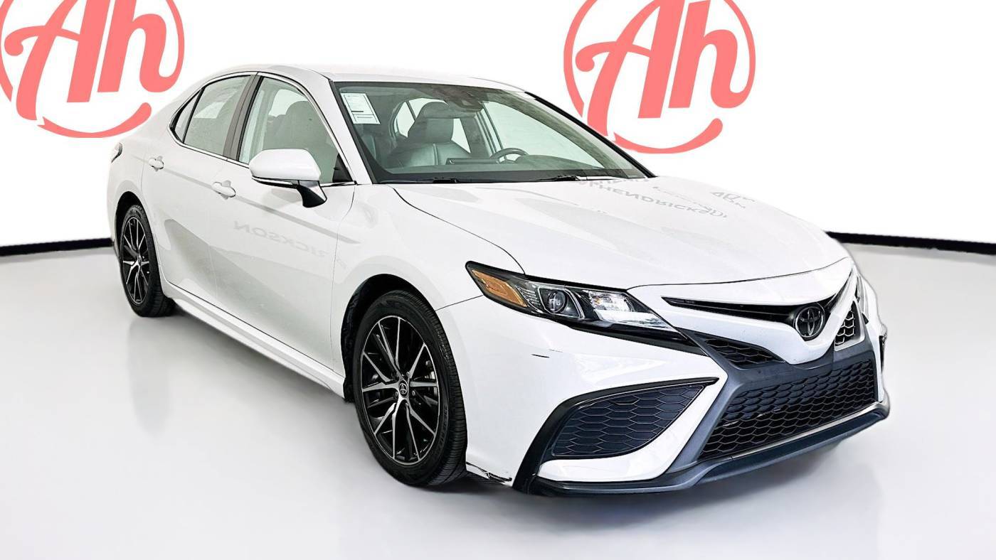 2022 Toyota Camry SE — Sedan — 63,694 mi — Coconut Creek, FL