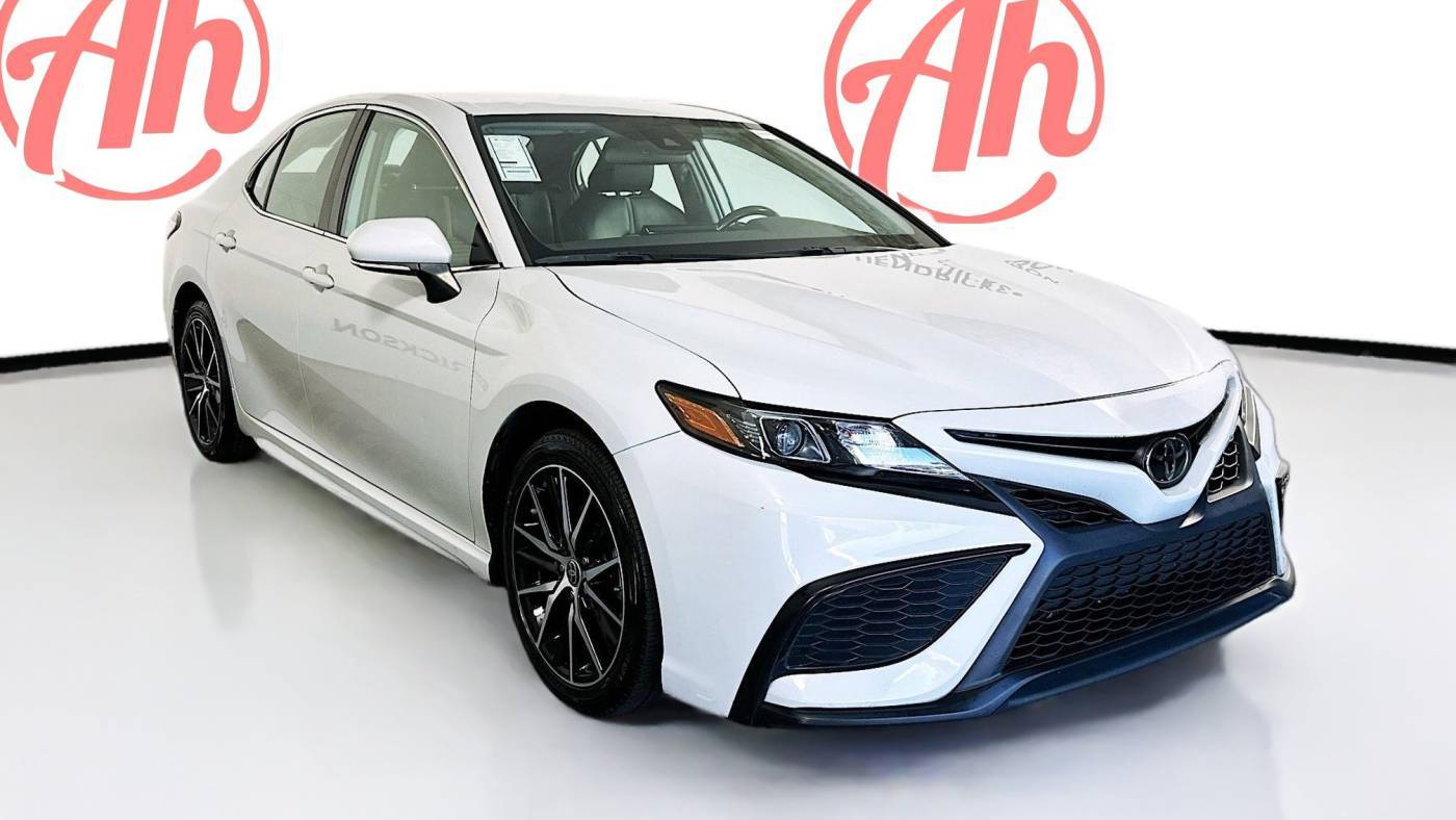 2022 Toyota Camry SE — Sedan — 77,519 mi — Coconut Creek, FL