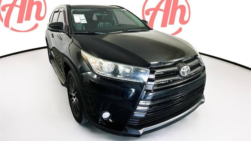 2018 Toyota Highlander SE