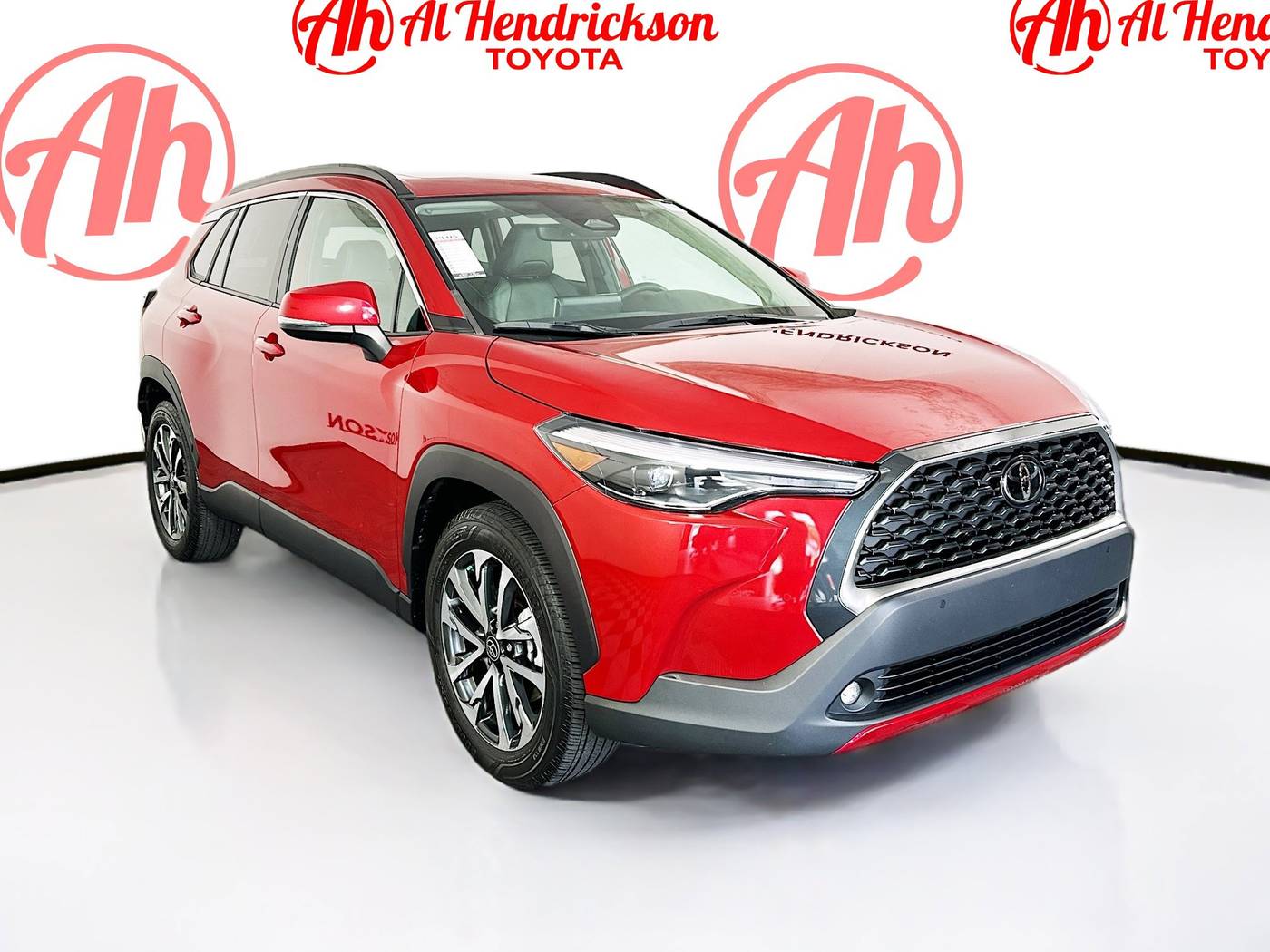 2023 Toyota Corolla Cross XLE — SUV — 23,356 mi — Coconut Creek, FL